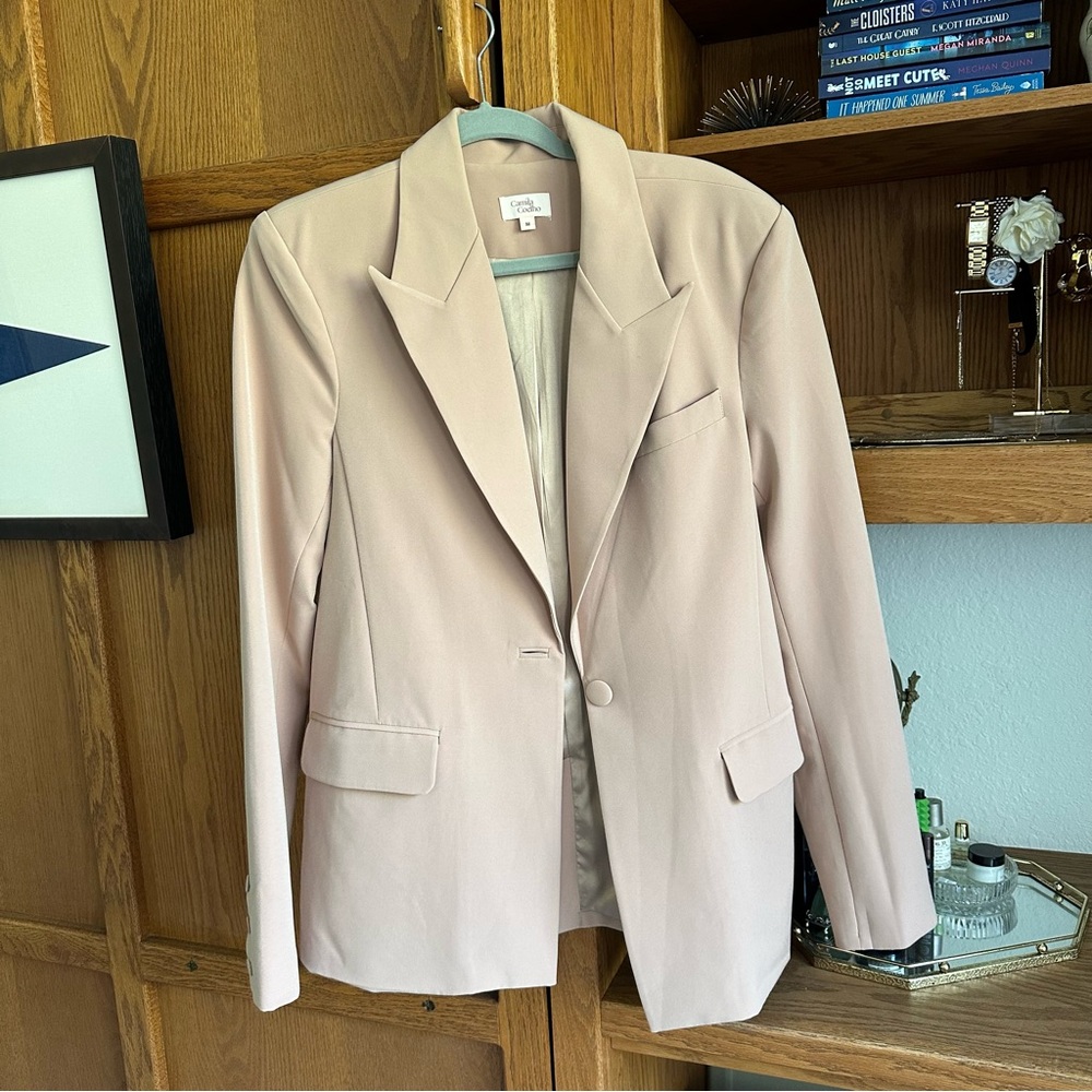 Classic Blazer - Nude